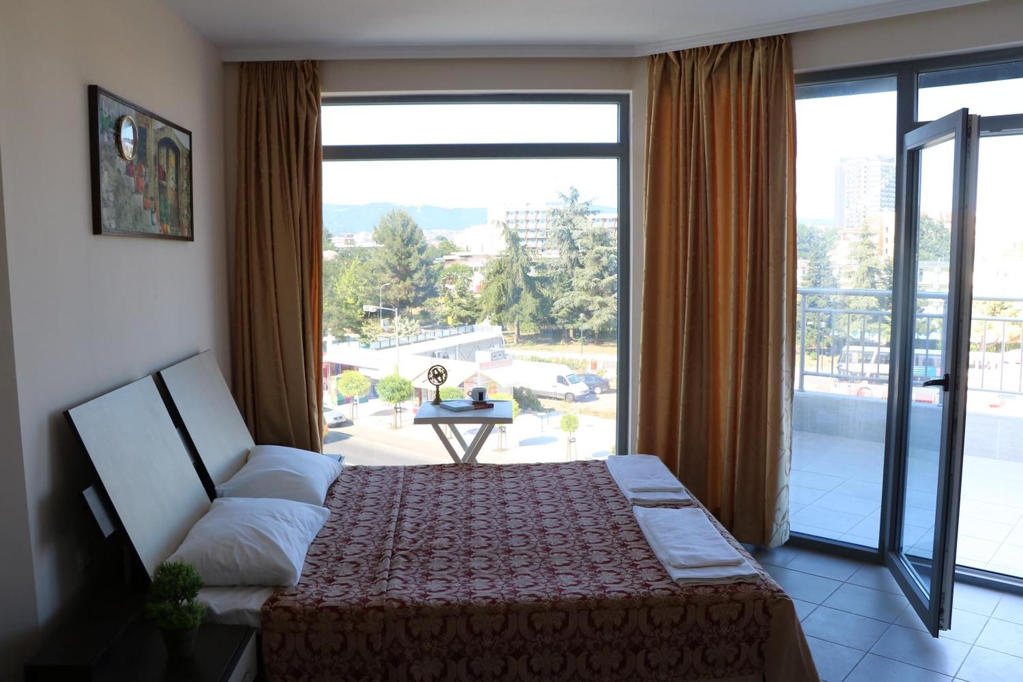 Persani Hotel-Free Parking Sunny Beach Eksteriør billede
