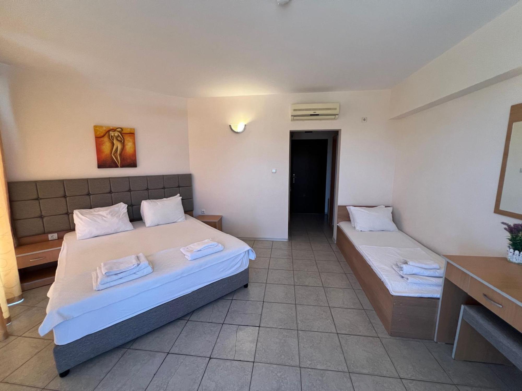Persani Hotel-Free Parking Sunny Beach Eksteriør billede